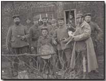 German comrades, winter 1914-15 (copyright Simon Rees, click to enlarge)
