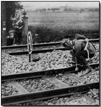 German soldiers preparing to destroy enemy railway