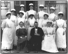 Cavell and nursing staff in Brussels